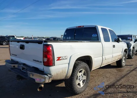 2005 Chevrolet Silverado 1500 Z71 from USA, damaged, VIN 2GCEK19BX51312364